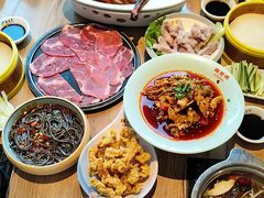 -龙聚德北京烤鸭(沙坪坝华宇A馆店)