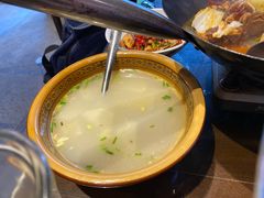 -富正毅三下锅·湘西韵味(天门山索道店)