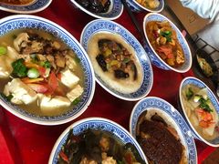 -蓝田九大碗民俗食府(蓝田店)