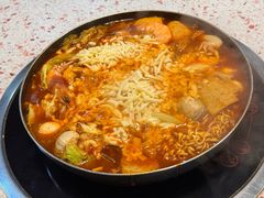 -玛喜达韩式火锅大排档(海城店)