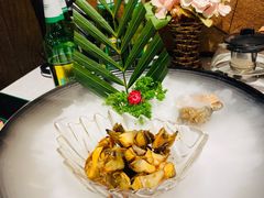 -老船夫婚宴婚庆会馆(延吉路店)