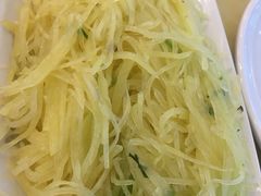 芹菜土豆丝-老昌春饼(迅驰广场店)