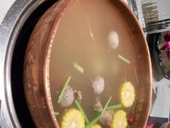 -牛村来人潮汕牛肉火锅(西单店)