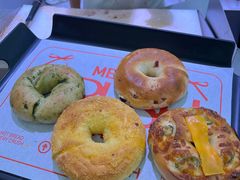 -HOT CRUSH趁热集合·现烤面包(环球港店)