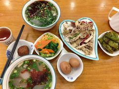 -穆芳阁兰州纯汤牛肉面(西安总店)