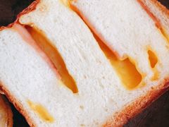 -Dough&Joe团憩(瑞虹天地月亮湾店)