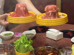 -四囍码头海鲜烧烤自助火锅(外滩南京东路悦荟广场店)