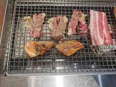 -马路牙子烧烤音乐酒馆(望京店)