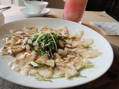 -穹六人间 people 6(岳阳路店)