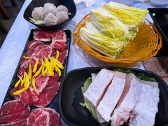 -鲜入围煮花胶鸡海鲜火锅