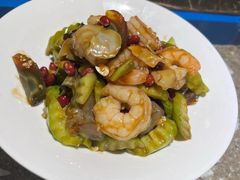 -瓦国小镇·果木烤鸭·融合菜(西口店)