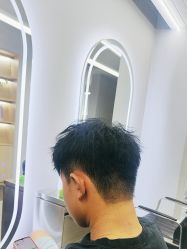 -D.G造型·烫发染发接发