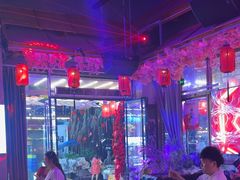 -喜鹊音乐酒馆(西街店)