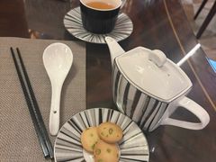-上海和平饭店维克多咖啡厅 Victor's