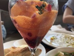 -ROAST coffee & eatery