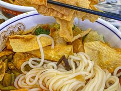 -弘束束柳州深巷螺蛳粉(珠江路店)