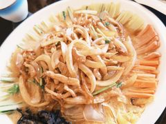 -喜乐餐厅•灯笼虾球首创者•本地小海鲜(二马路店)