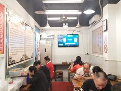 大堂-九斤黄三黄鸡专卖店