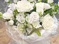 -亭亭鲜花店(中山北路店)