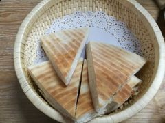 -八两八金·莱芜特色炒鸡(市南漳浦路店)