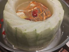 -得意咚瓜·顺德鱼生·冬瓜火锅(深圳首店)