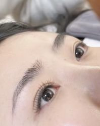 -赢韵美甲美睫瑞士净斑中心