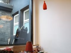 -毛辣果·贵州红酸汤牛肉火锅(西单店)