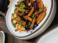 -宣威年猪饭·二十年云南家常菜·特色小炒肉·春季鲜花野菜上新(尚邻雅苑店)