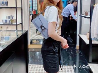 COACH专柜又5折了，TABBY包2000出头