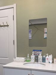 -郡艺医疗美容·微整·眼鼻吸脂