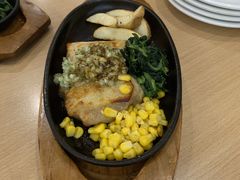 -萨莉亚意式餐厅(东川路店)