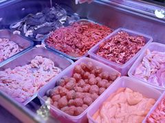 -周良天山牛杂城(天山路总店)