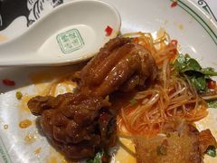 -禄婶鸡煲·打边炉