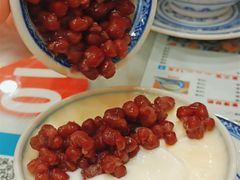 红豆沙-广信牛奶甜品世家(台东店)