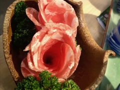 精品玫瑰梅花肉-新草堂锅物料理(泉城路店)