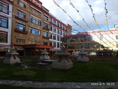 -思金拉措庄园藏餐(太阳岛店)