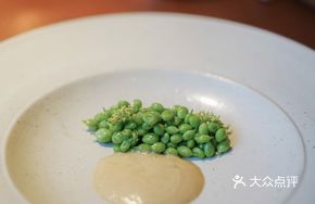 White Bamboo Shoot Sauce Sweet Peas