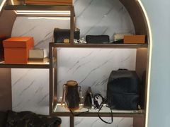 -聚云奢二手奢侈品黄金手表包包回收·中古店(上海店)