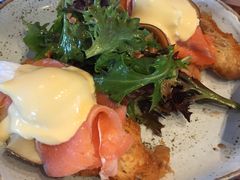 -ROAST coffee & eatery