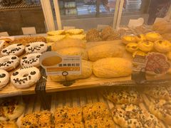 蛋黄脆松包-MaKY米旗(熙地港店)