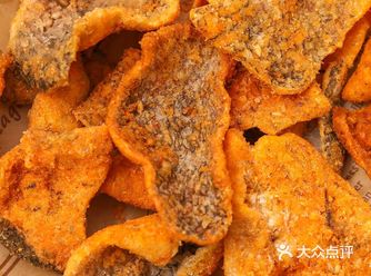 连炫5包的酥脆鱼皮给我整破防了️太好吃了