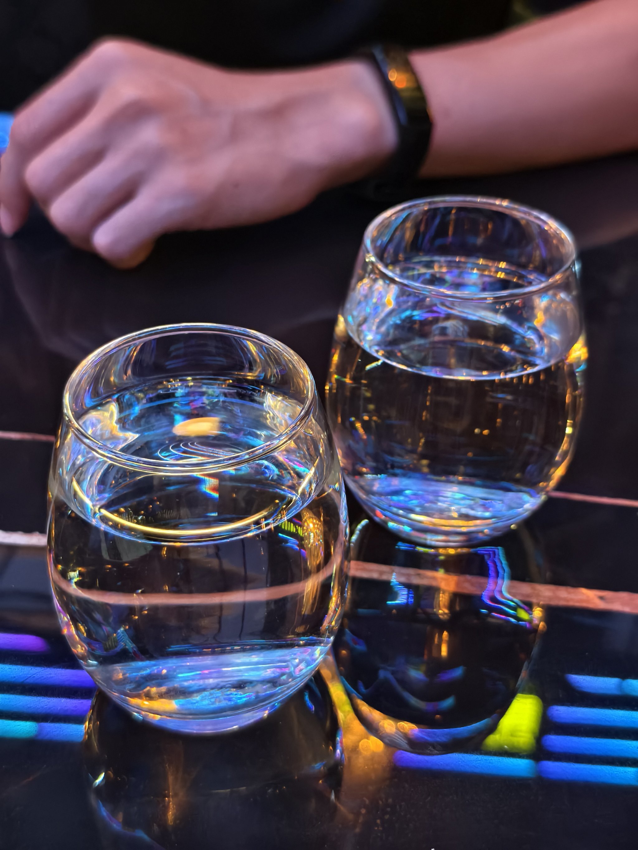 深圳坪洲|周末的夜晚,喝点酒发酵快乐吧