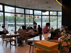 -星巴克臻选(深圳龙岗万科店)