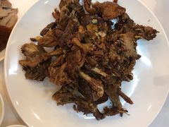 椒盐鸭架-九花山烤鸭店