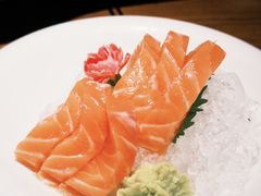 法罗三文鱼刺身-筱田の食堂·izakaya(淮海中路店)
