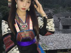 -高荡千年布依古寨旅游景区