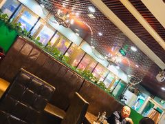 大堂-德顺斋爆肚涮肉馆·烧烤·羊蝎子·清真炒菜(马驹桥店)