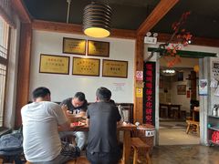 -呱呱叫民俗风味主题餐厅(沣峪口店)
