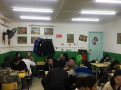 大堂-做了不起的80后