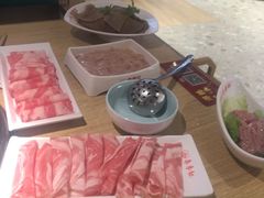 -季季红火锅(柳州城中万达二店)